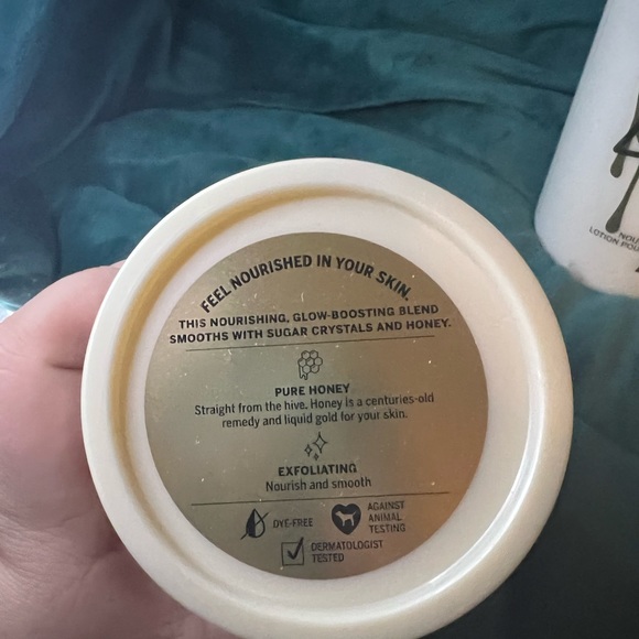 Victoria’s Secret PINK Self Care Honey Bundle - Picture 5 of 7